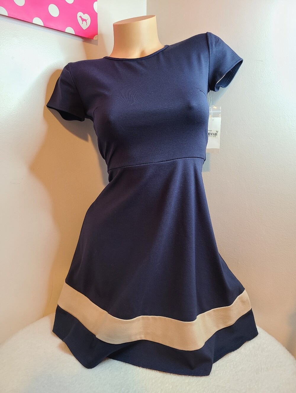 B. Darlin Casual Navy Cream Stripe Fit & Flare Mini Dress Size Juniors 1/2